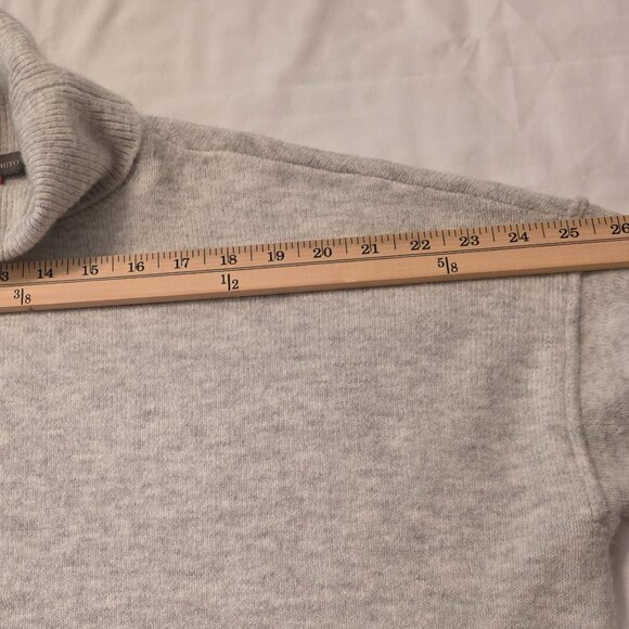 Vince Camuto women's light grey turtleneck sweater, size Large. - Picture 10 of 12